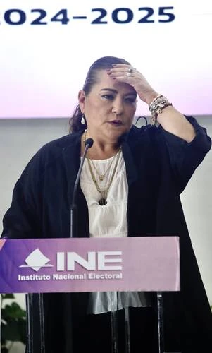 Asegura Taddei que no entregará el padrón electoral al gobierno   