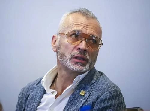 FMF investiga a José Luis Higuera por violar el código disciplinario   