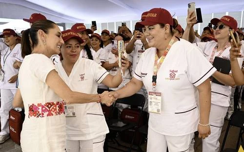 Sheinbaum da banderazo de salida a programa Salud Casa por Casa en SLP   