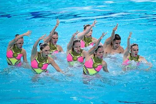 El equipo de natación artística cierra con bronce en Súper Final del Mundo en China   