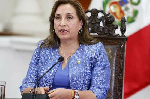 Perú: fiscal insiste en denuncia   