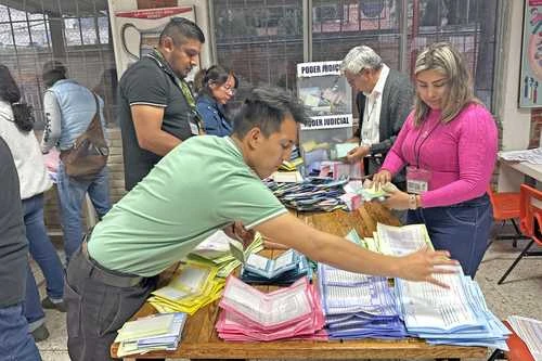 Se encamina la jurista Celia Maya a encabezar el Tribunal de Disciplina   