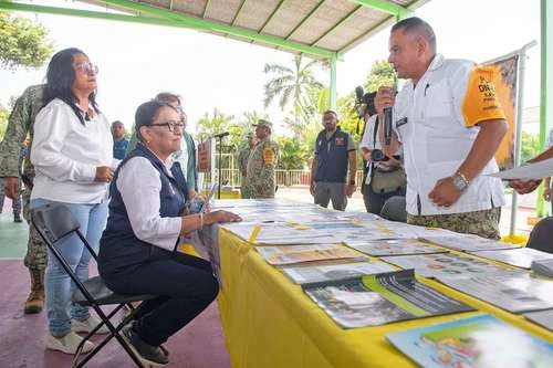 Rosa Icela Rodríguez pone en marcha “nueva etapa” del Tianguis del Bienestar   