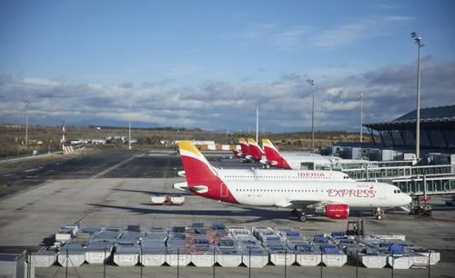 IAG encarga 71 aviones a Airbus y Boeing   
