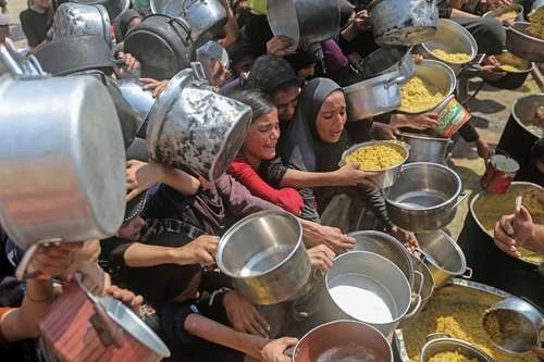 Ejército israelí intensifica ataques a Gaza tras anunciar su ocupación   
