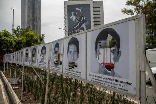 Denuncian campaña contra antimonumentos   