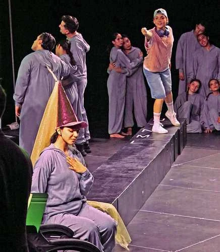 La ópera de Ravel El niño  y los sortilegios revela los claroscuros de las personas   