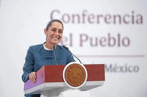 Enrique Galván Ochoa: Dinero   