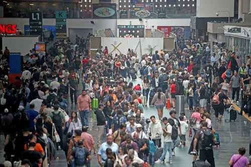 Elaborarán plan de prevención por tormentas para el AICM   