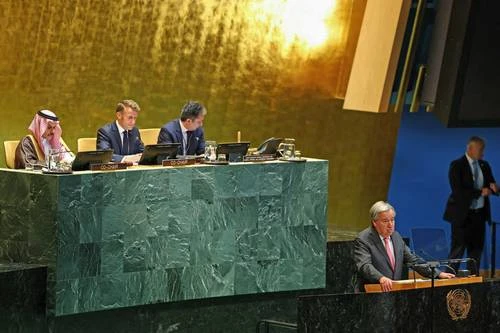 Comienza la Asamblea General de la ONU con sus “principios bajo asalto”   