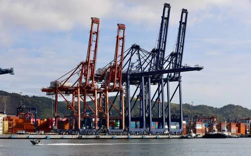 Déficit comercial de 88 mdd en abril, mes en que se aplicaron los aranceles   