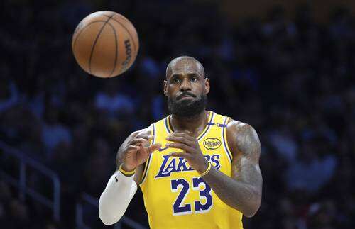 LeBron James, anotador histórico    