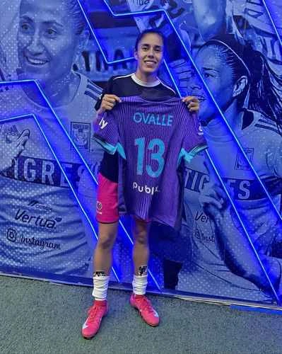 Fichaje de Ovalle, el primero de una jugadora con un pago por transferencia    