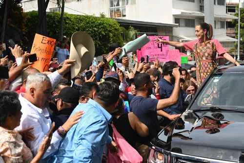 Sexenio de AMLO revirtió tendencia a la desigualdad social: Presidenta   