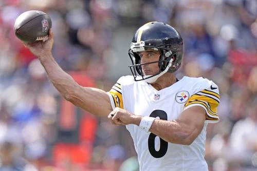 Aaron Rodgers es el cuarto mariscal de la historia con más pases de anotación   