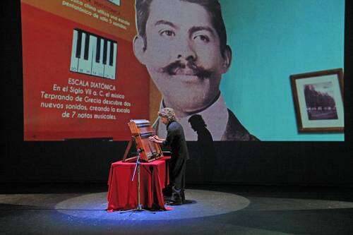 “El músico Julián Carrillo merece un lugar histórico al lado de Moncayo y Revueltas”   