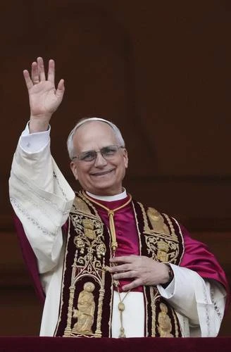 Robert Francis Prevost es el nuevo papa León XIV   