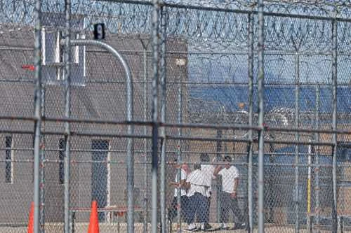 Partida millonaria permitirá al ICE duplicar agentes y áreas de reclusión   