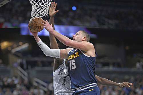 Jokic comanda la victoria de Nuggets sobre Magic 113-100   