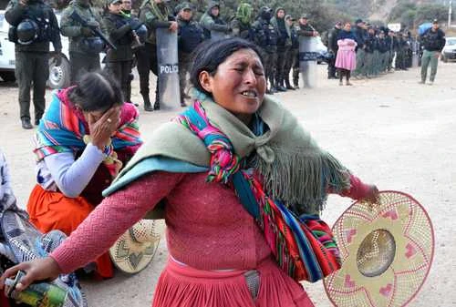 Parte marcha de apoyo a candidatura de Evo Morales    