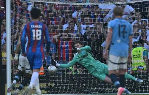 Cristal Palace graba por primera vez su nombre en la FA Cup   
