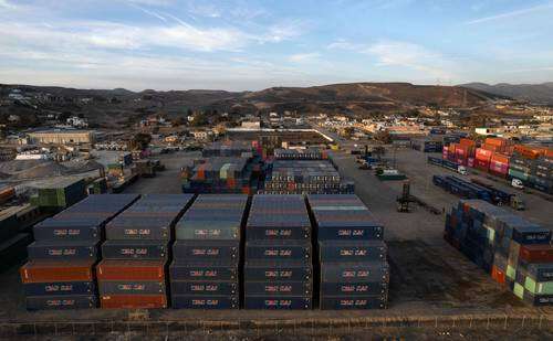 Transporte de carga resiente ya el golpe de los aranceles, afirma la Canacar   