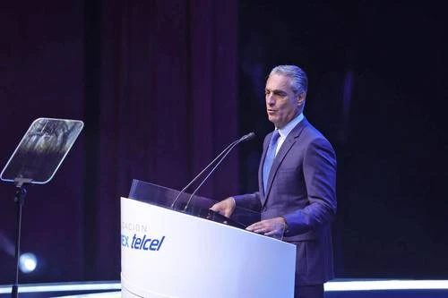 Slim Domit ratifica el apoyo al Plan México para que la economía crezca más de 4%    