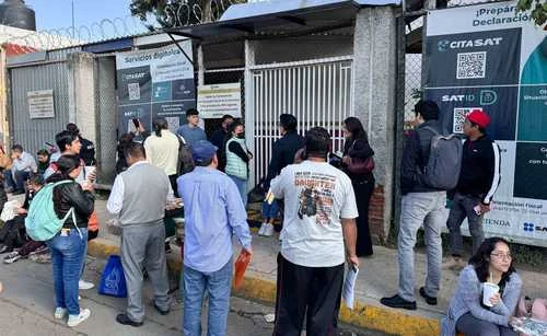 Sheinbaum: hay demandas de los trabajadores del SAT que no se pueden cumplir    