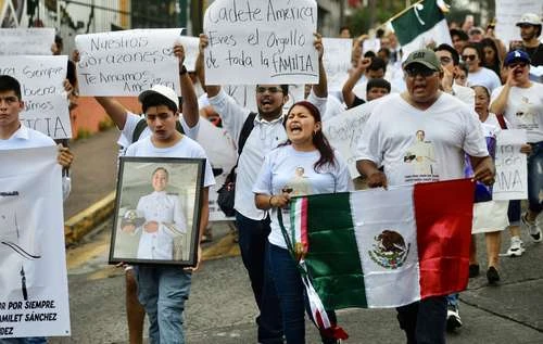 Marchan por cadete fallecida en accidente en Nueva YorK   