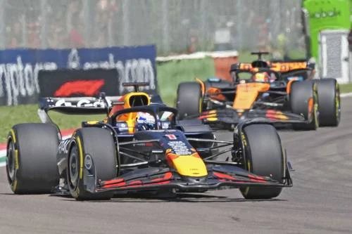 Arriesgada maniobra da a Verstappen el triunfo   