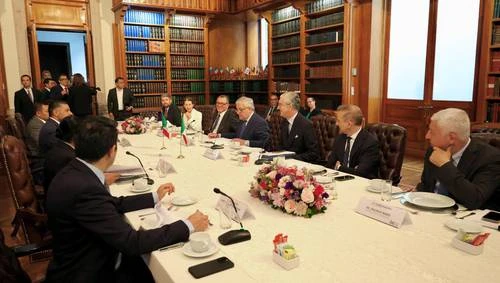 Canciller de Italia busca mercado común entre Norteamérica y la UE   