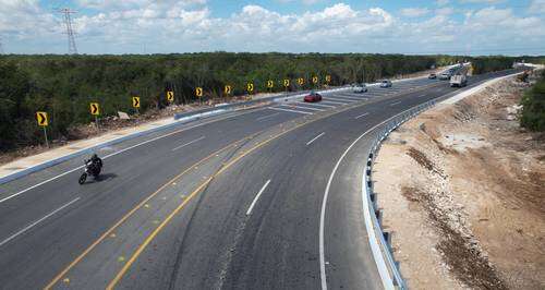 Bachetón cubre 14 mil 400 km de carreteras federales   