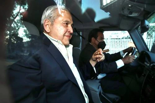 Carlos Fernández-Vega: México SA   