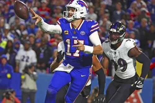 Búfalos sorprende a Cuervos; gana de último minuto 41-40   