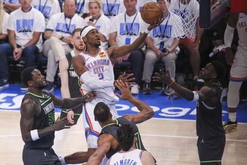 El Thunder pega primero en la final de la Conferencia Oeste   