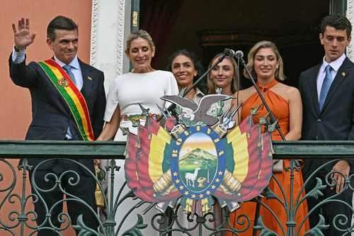 Rodrigo Paz rinde protesta como presidente de Bolivia   