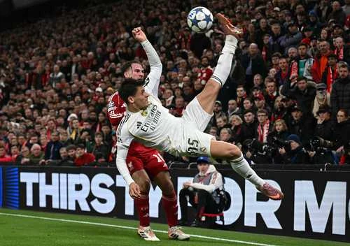 Bayern y Real Madrid, luz y sombra en la Champions   