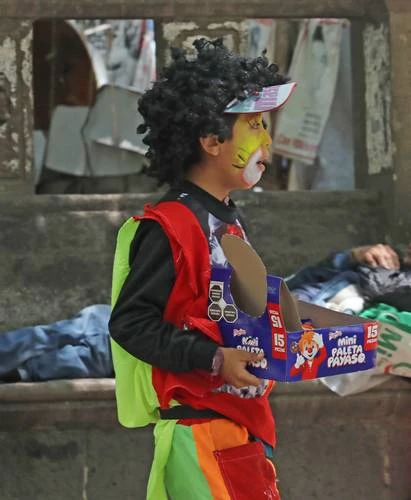 Viven en la pobreza la mitad de menores de 5 años en México   