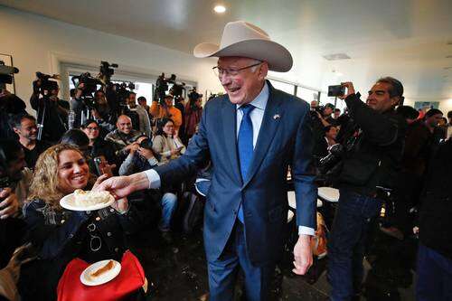 Concluye encargo Ken Salazar sin entregar informe sobre El Mayo   