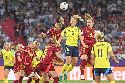 Suecia golea 4-1 a Alemania y avanza en la Eurocopa femenil   