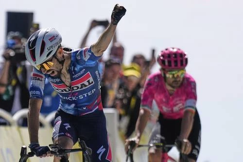 Paret-Peintre se adjudica la etapa 16 del Tour francés   