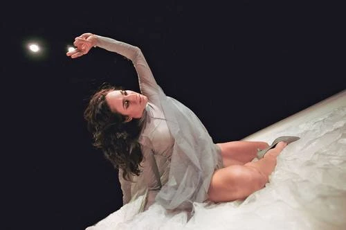 Traen a Ofelia, de Hamlet,  a la actualidad para hablar  de la violencia hacia la mujer   