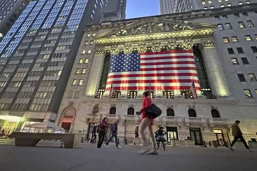 El peso se aprecia en la última jornada antes de la toma de protesta de Trump   