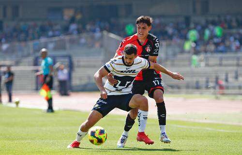 Pumas corre mucho, pero empata 0-0 con Atlas   