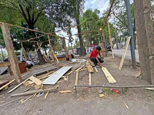 Migrantes vuelven al Parque Guadalupe Victoria   