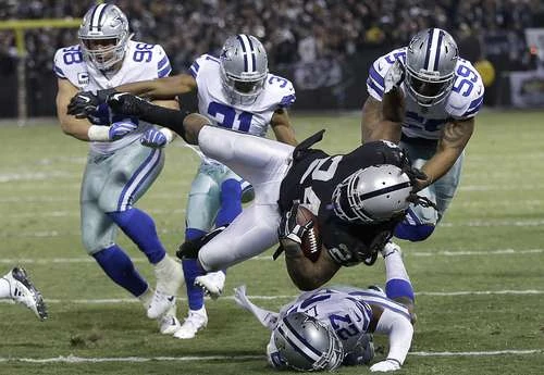 Tiroteo en NY reabre discusión sobre conmociones en la NFL   
