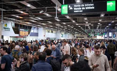 El gobierno español exige a Iberdrola y demás empresas transparencia sobre causas del apagón   
