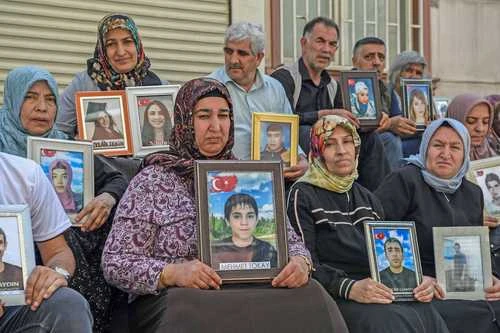 Abandona el PKK la lucha armada contra el Estado turco   