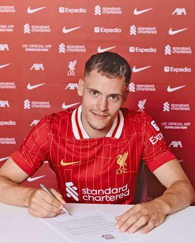 El más caro de la Liga Premier   