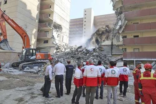 Bombardeos de Irán alcanzan la capital de Israel; dejan 3 muertos   